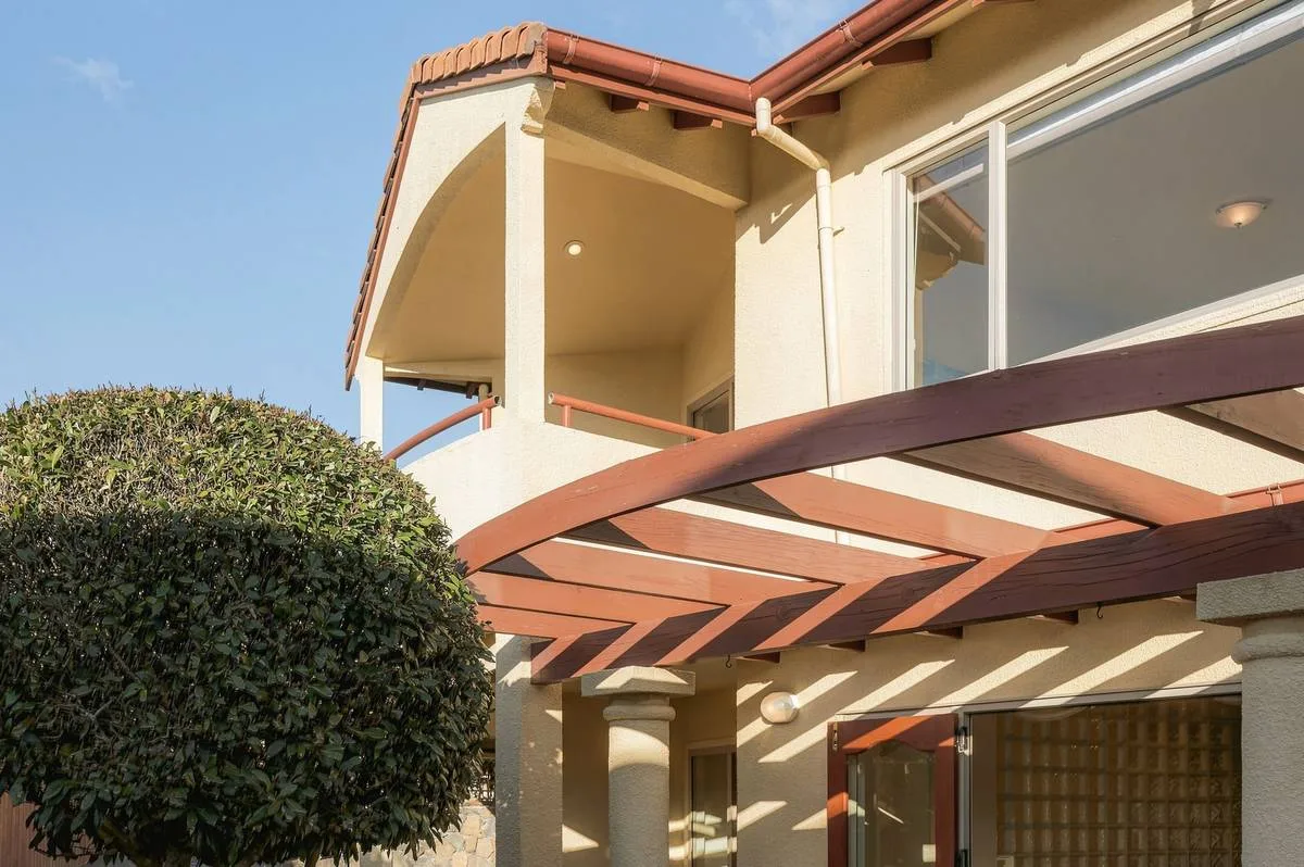Pergola, from below
