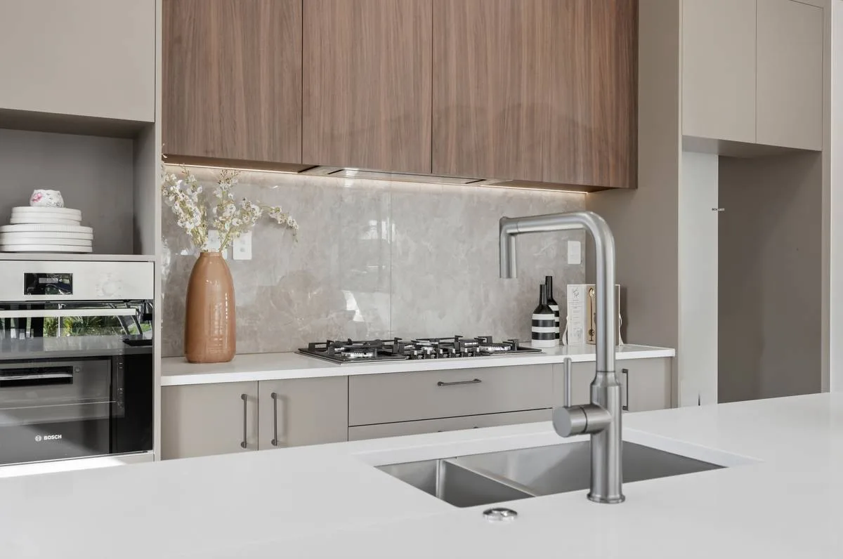 Kitchen, Stone benchtop, natural light