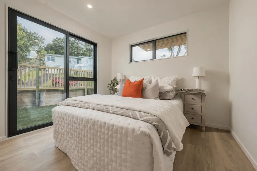 Auckland property photographed in the AURA finish