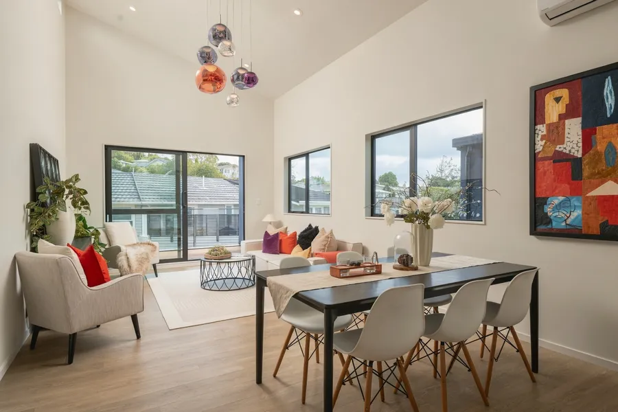 Auckland property photographed in the AURA finish