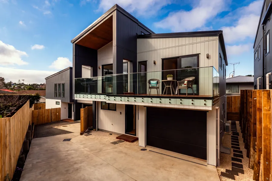 Auckland property photographed in the KASL finish