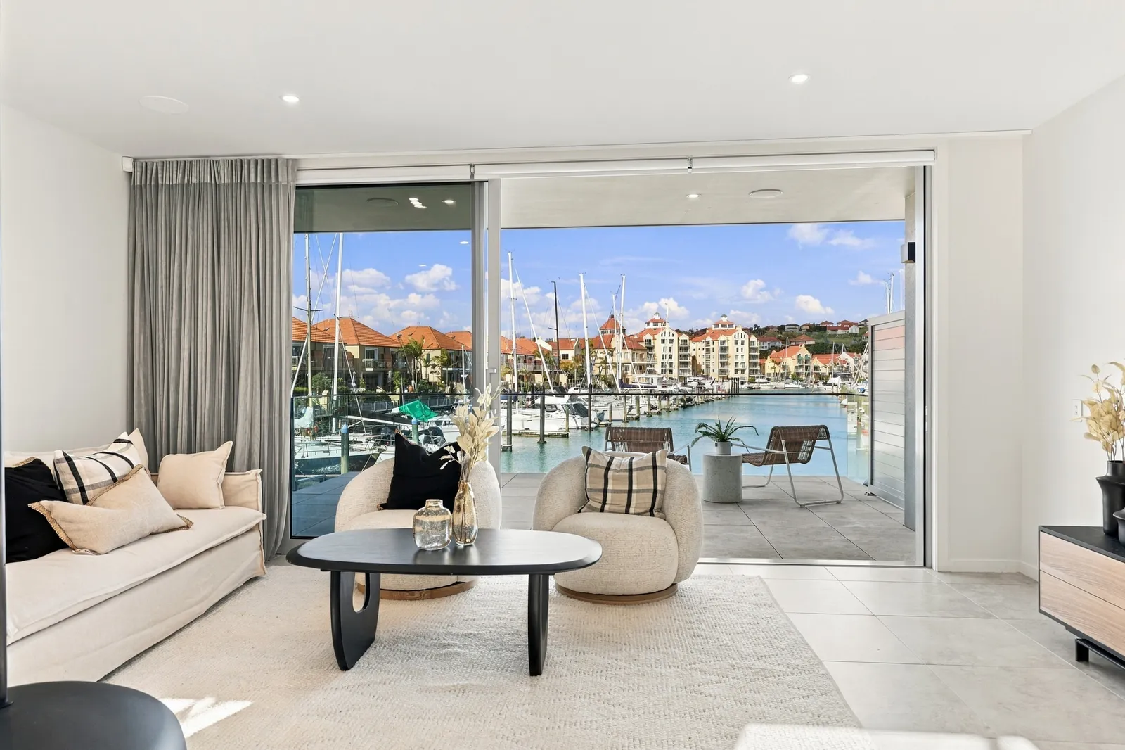 Living, waterfront townhouse in Gulf Harbour, Hibiscus Coast